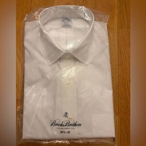 Brooks Brothers REGENT FITTED DRESS SHIRT, NON-IRON SPREAD COLLAR